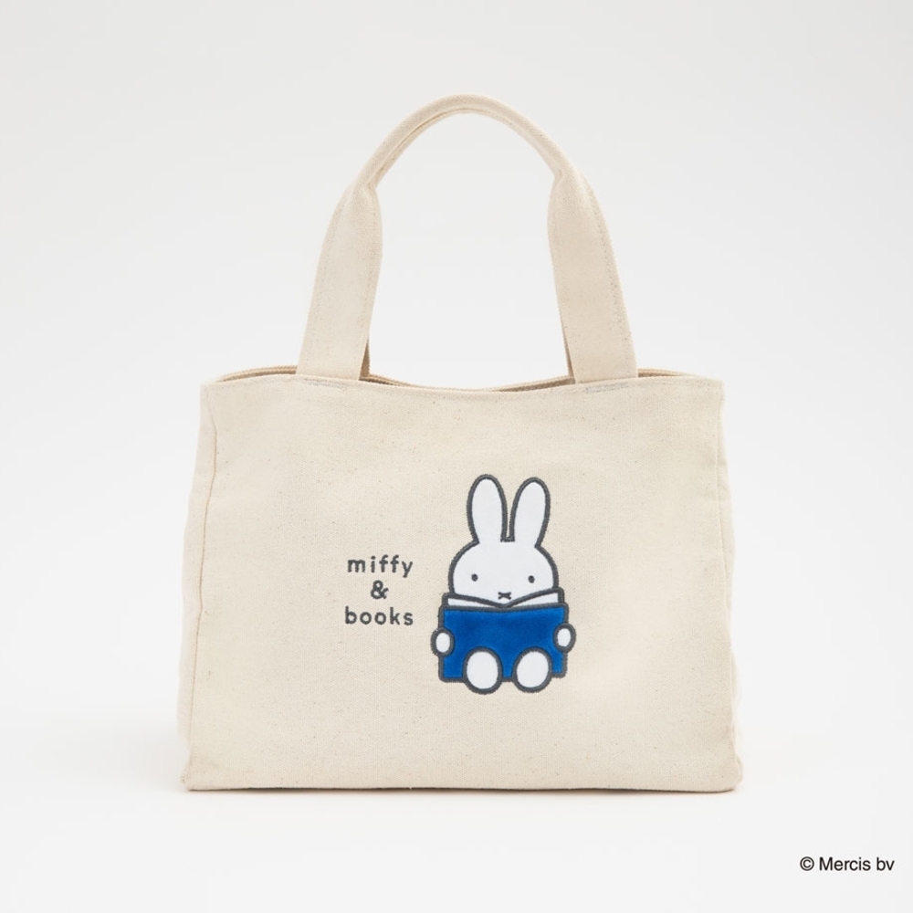 ✨️NWT✨️ Miffy x Kinokuniya Cream Book Bag with Blue Accents
